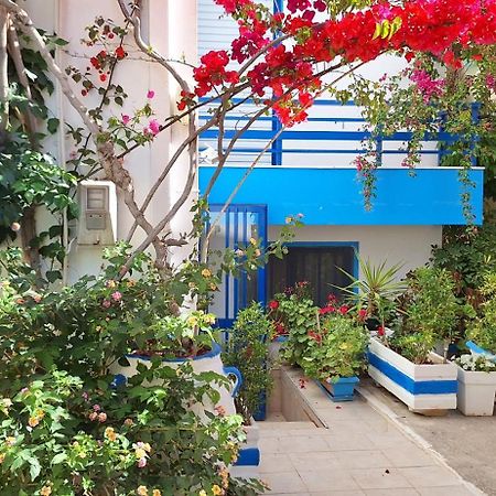 Blue Sky Apartment Palaiochora Luaran gambar