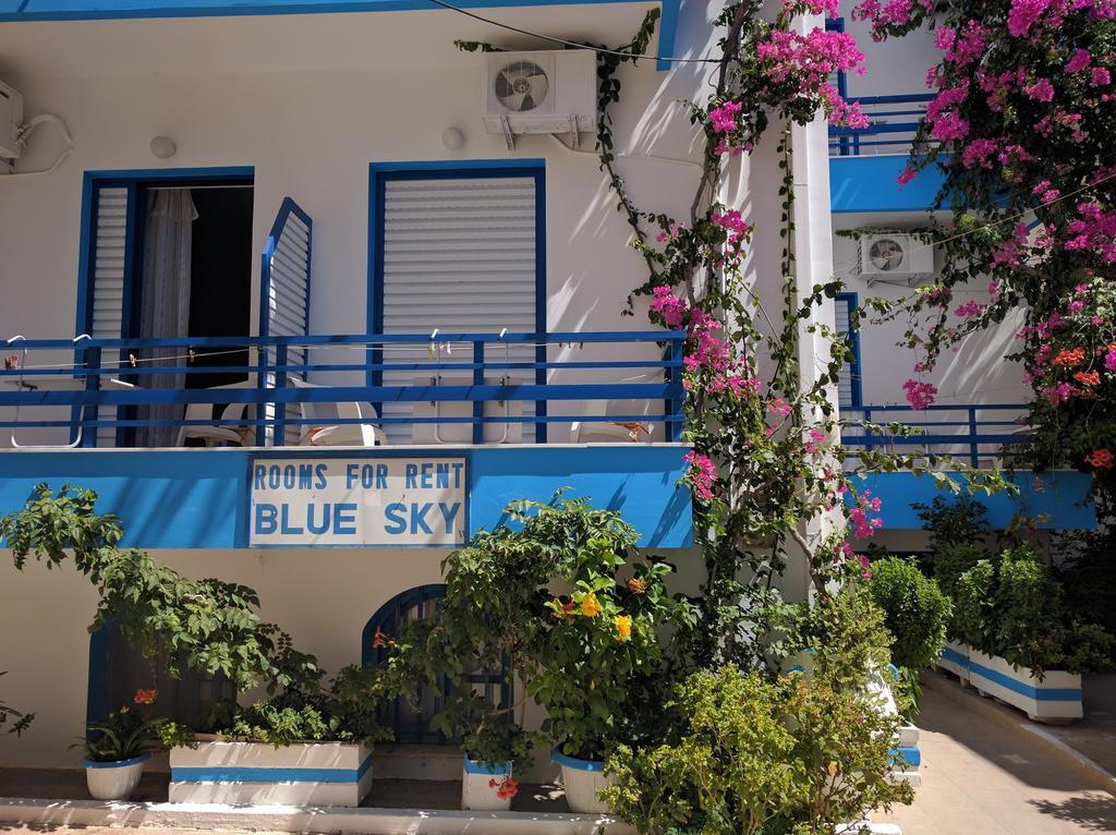 Blue Sky Apartment Palaiochora Luaran gambar