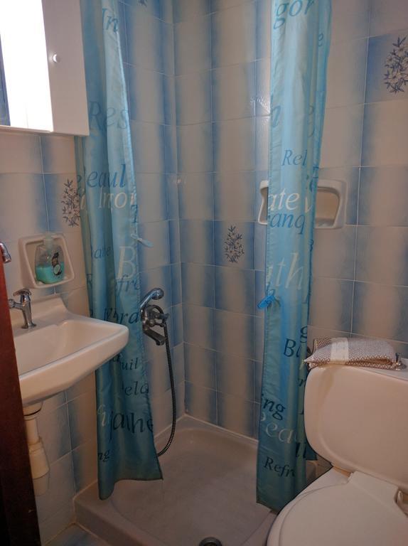 Blue Sky Apartment Palaiochora Luaran gambar